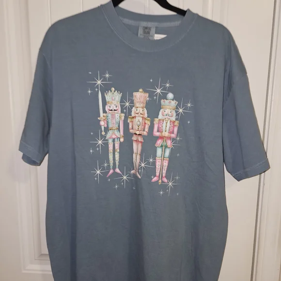 Comfort Colors Light Blue T-Shirt - Picture 1 of 4